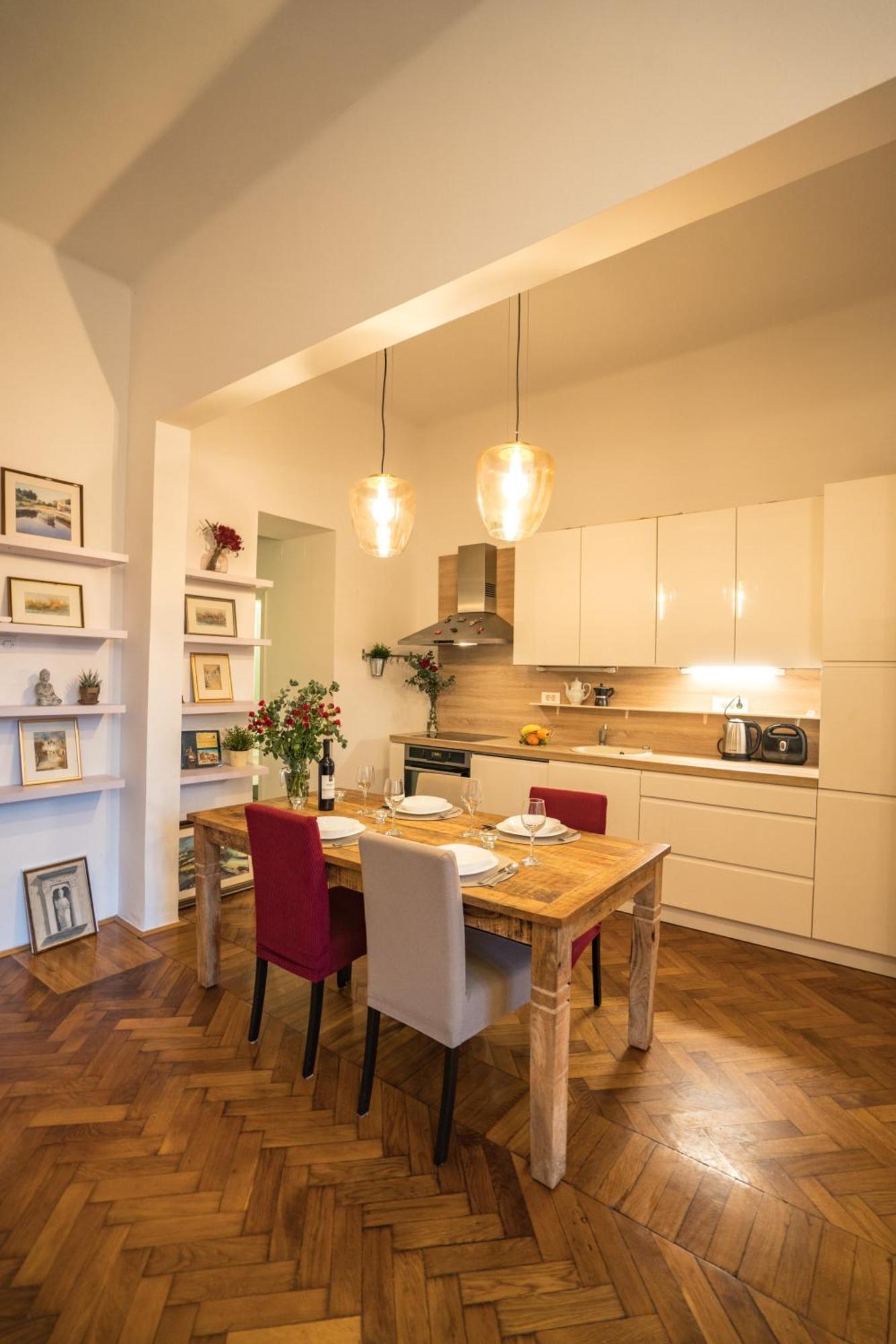 Apartman Iris Zagabria Esterno foto